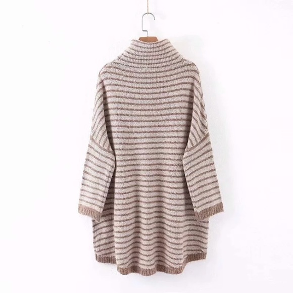 SOLD OUT - Picture 4 of 6